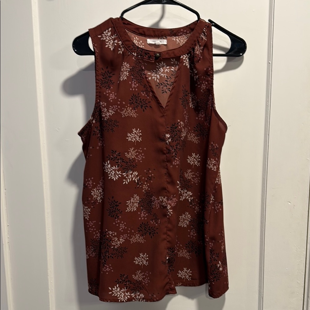 Maurices Red Sleeveless Buttoned Tank Top